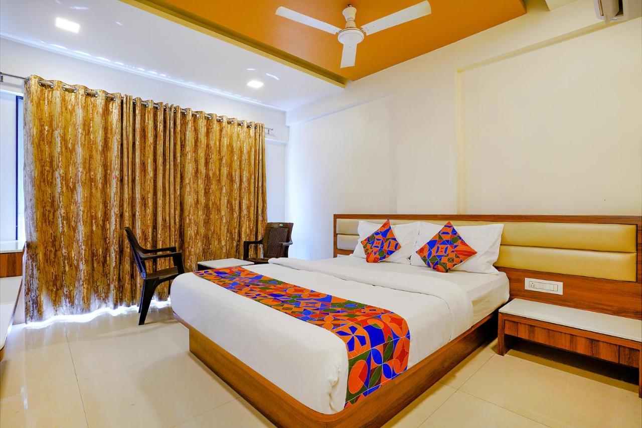 Fabhotel Ramjis Residency Nashik Exterior foto